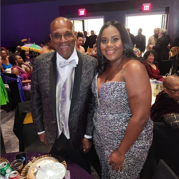 2pc Sequin Skirt Set - Picture 2 of 6